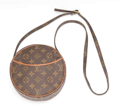 louis vuitton runway handbags|louis vuitton round bag price.